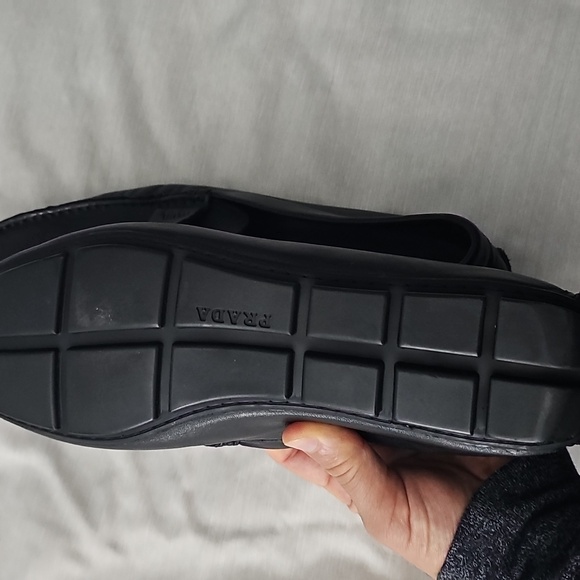 PRADA Moc - Picture 6 of 6